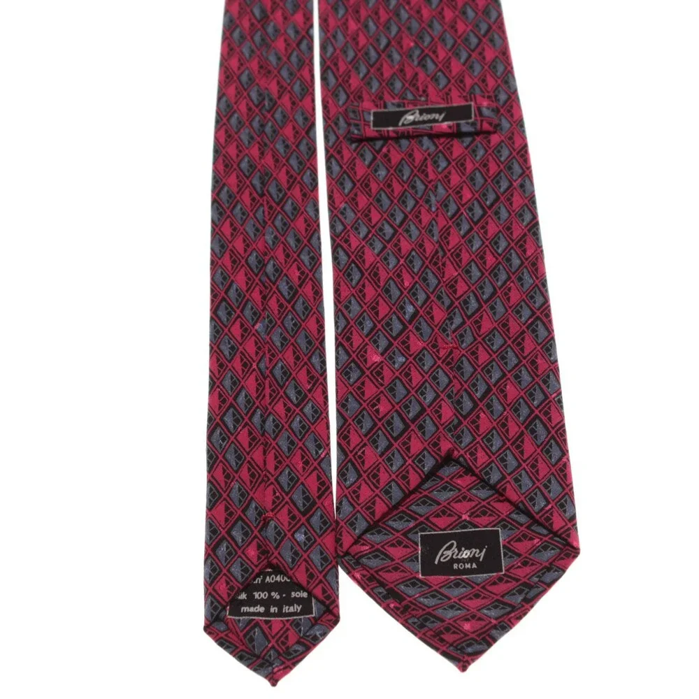 Brioni hello up